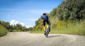 Quelle 2 ore di bici in primavera che ti aggiustano la giornata (e non solo…)