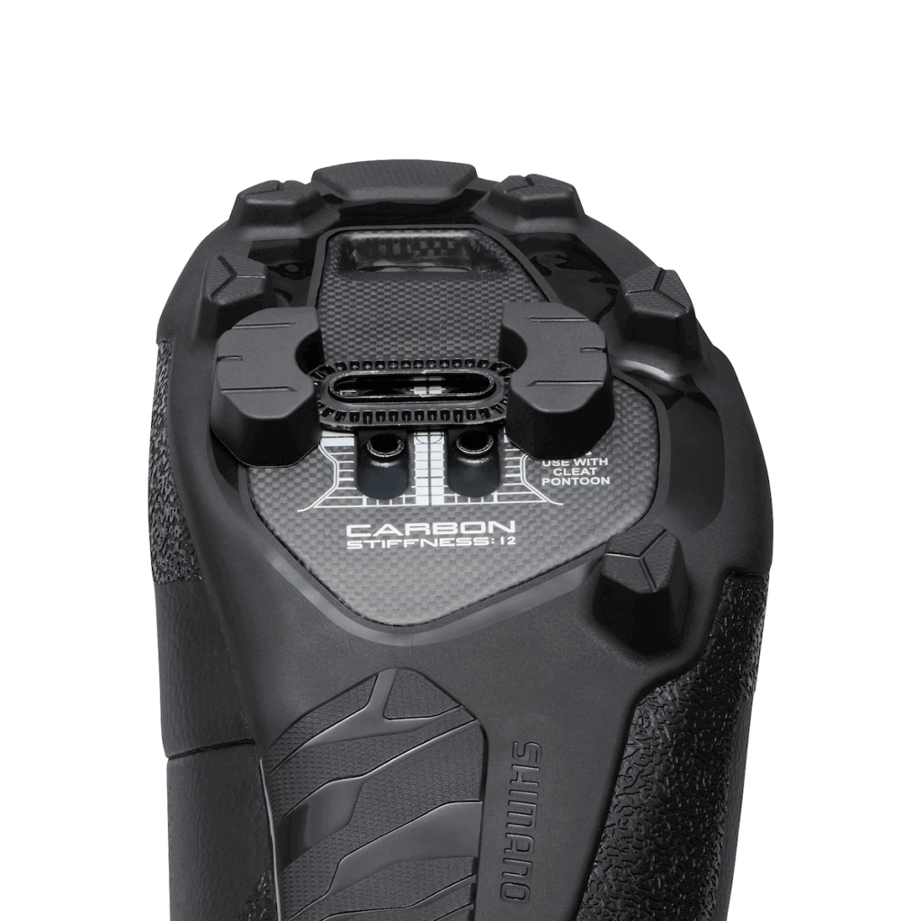 606476 RX910 blk 001 021a4a original 1755078884