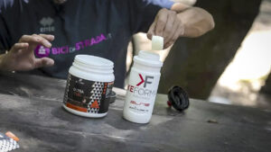 Integrazione di carboidrati: troppo pochi non va bene, ma anche eccedere fa male...