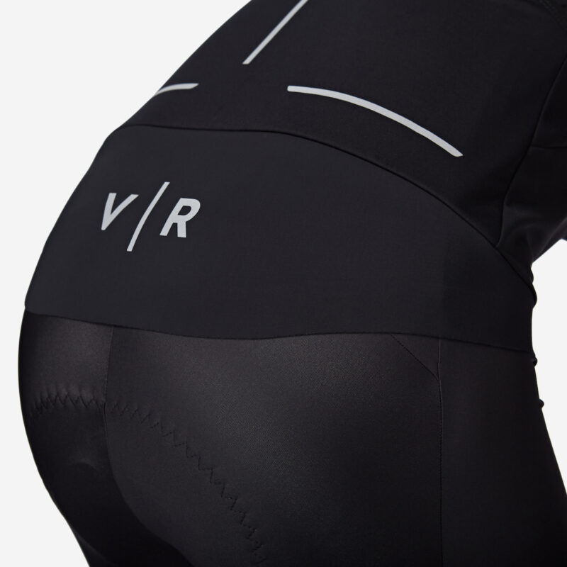 VAN RYSEL JACKET WINDRAIN LS TEAM AH25 8953789 004 Expires on 29 09 2030