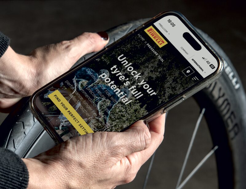 Pirelli Pressure Tool