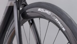 Xentis Squad 4.5 Race: cerchio in carbonio da 45 mm a 1.000 euro