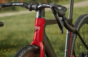 Ducati nel ciclismo: dal 2026 arriveranno anche bici da corsa e gravel