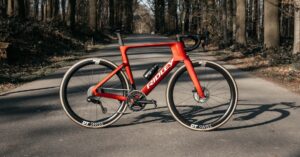 Nuova Ridley E-Noah: aero, ma con geometrie meno estreme
