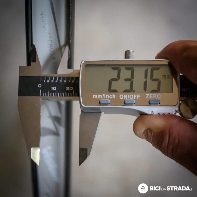 Test Vision Metron 45 RS 21