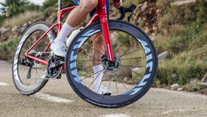 Nuove Miche Deva RD: raggi in carbonio, cerchio da 52 o 62 mm