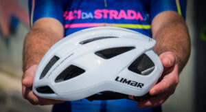 TEST - Casco Limar Air Stratos Mag: media gamma da pollice all'insù