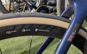 Nuove Zipp 202 NSW: già usate da Pidcock, pesano poco più di 1 kg