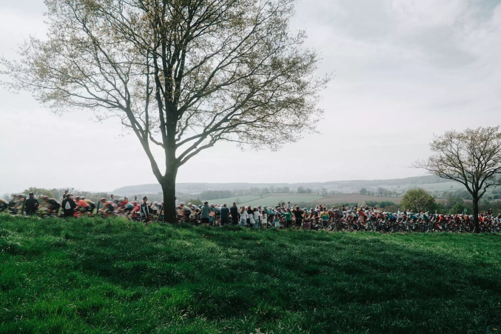 amstel gold race welcomes pauwels sauzen as official partner