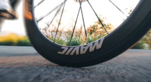 Nuove ruote Mavic Comete 50: tuttofare d'alta gamma con raggi in carbonio