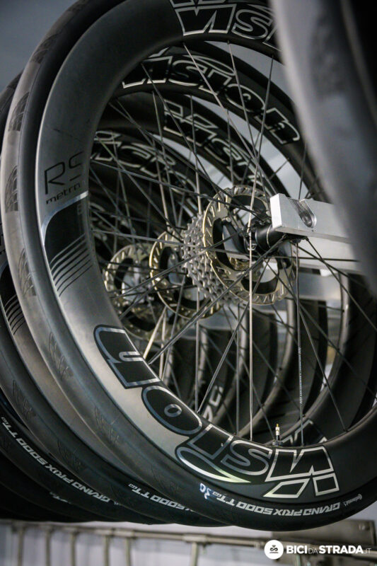 Pressione gomme raggi in carbonio 7