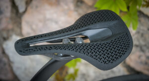 TEST - Sella Cadex AMP 3D: definisce la posizione e stabilizza il bacino, ma attenzione...