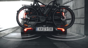 Nuovo Thule Epos ParkSecure: retromarcia sicura con bici installate grazie ai sensori