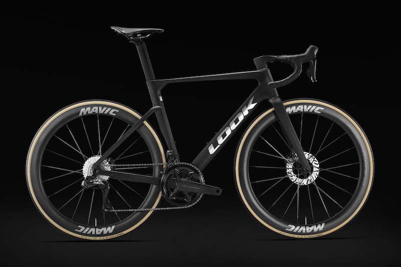 795 BLADE RS BLACK BLACK CHROME B1