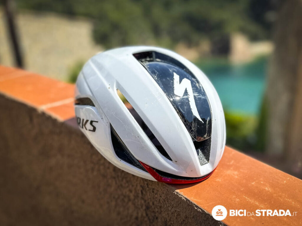 Specialized Evade 4