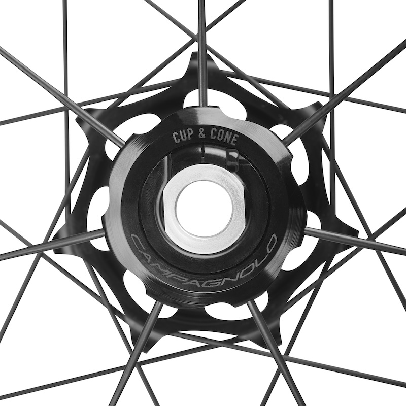 ZONDA H50 DB FRONT HUB 02