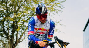 Evenepoel svela la sua FTP: quanti watt fa e il confronto con Pogačar