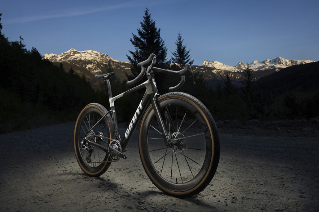giant revolt advande sl 20