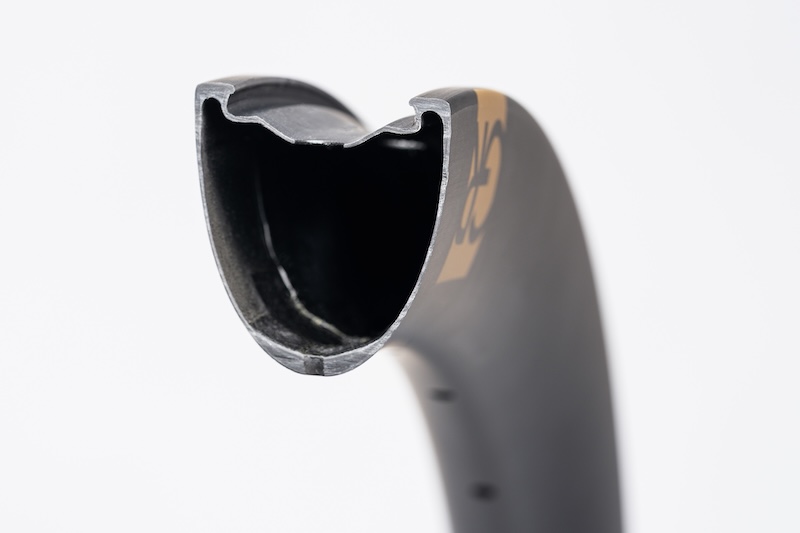 Reserve GRAVEL 48 53 GR ProductFeature HollowHooks
