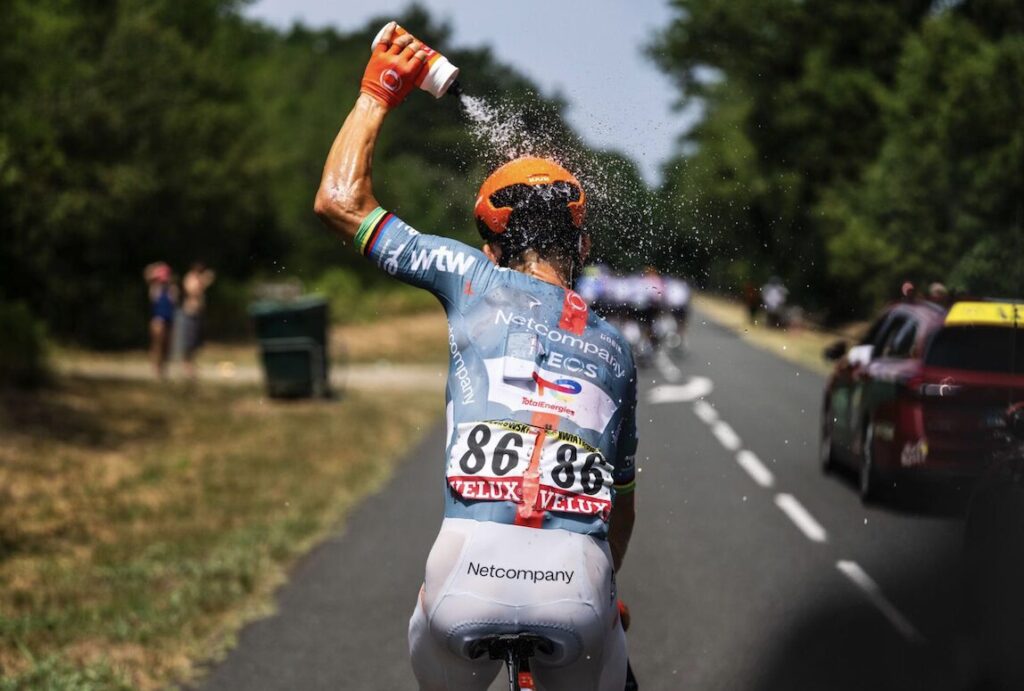 Correre le tappe del Tour al mattino per evitare il grande caldo?