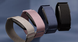 Garmin come Whoop? Arriva CIRQA Smart Band, il fitness tracker senza schermo e senza abbonamento