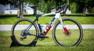 Nuova Trek Domane+ SL: più leggera, con motore TQ HPR40 e batteria "a scelta"