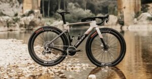 Nuova Ridley Kanzo Fast 2.0: forme aero e passaggio ruota fino a 58