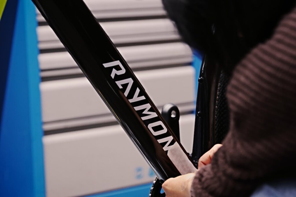 Raymon gravel da 32 pollici