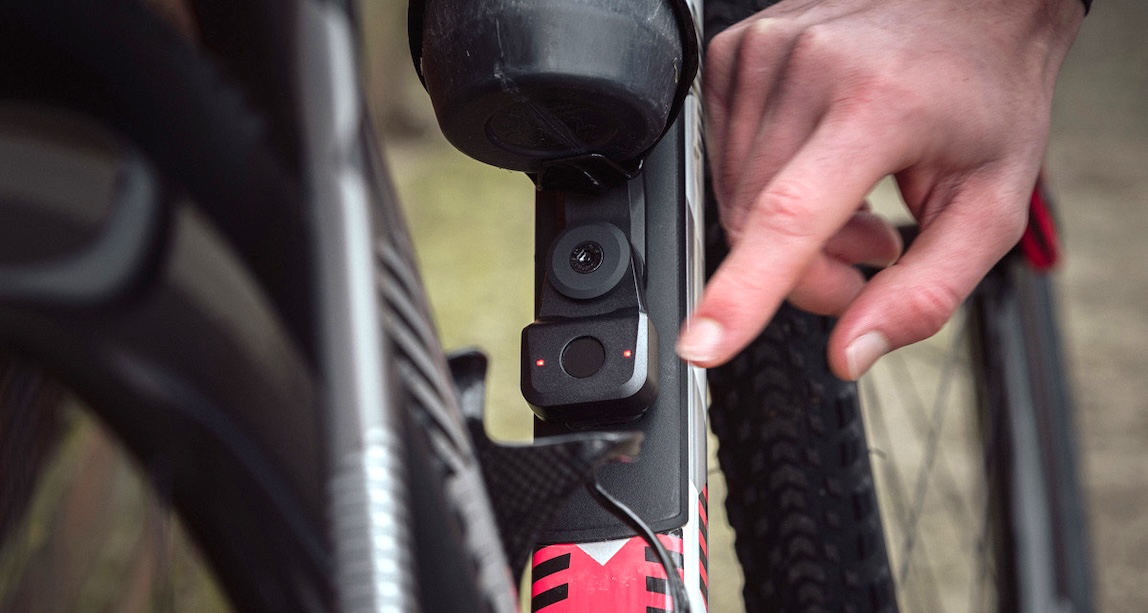 Quad Lock Bike Alarm Finder: allarme e localizzatore in un solo dispositivo