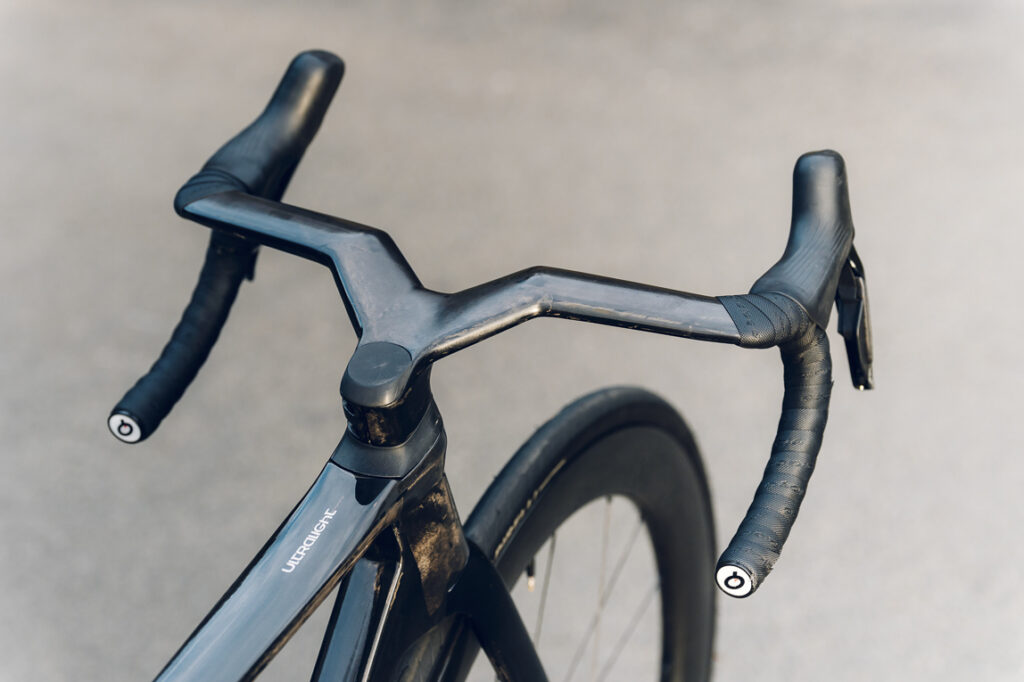 BH ULTRALIGHT 8