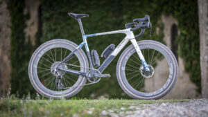 Nuova Colnago G5-X: gravel race, ma senza eccessi (e i prezzi...)