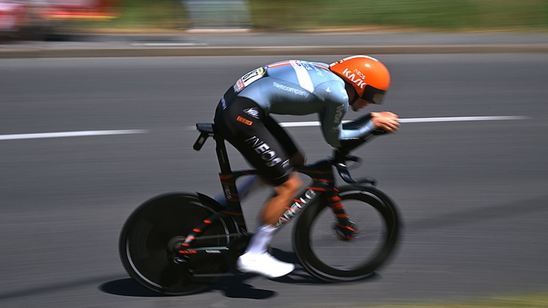 AiRO Vayu è un’App basata sull’intelligenza artificiale sviluppata per analizzare le prestazioni aerodinamiche del ciclista senza l’uso della galleria del vento.